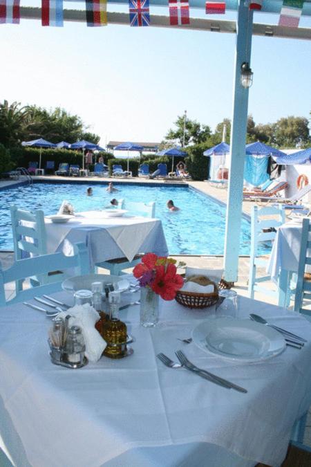 Galeana Beach Hotel Platanes  Eksteriør billede